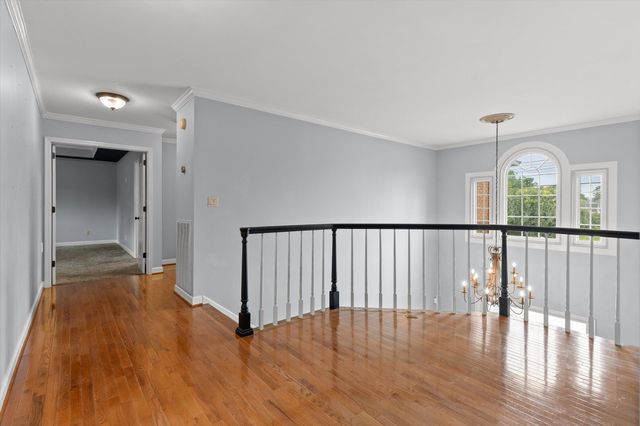 2328 Laurelton Creek Lane, Chattanooga, TN 37421