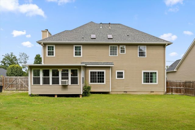 2328 Laurelton Creek Lane, Chattanooga, TN 37421