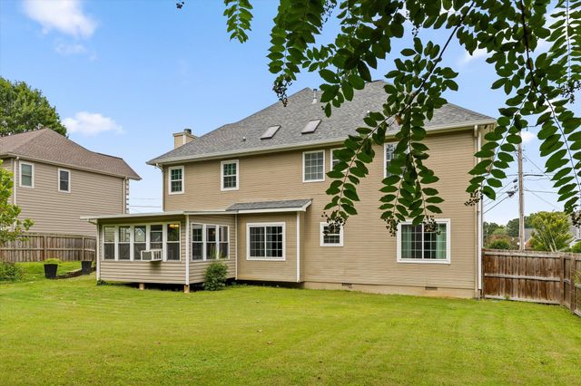 2328 Laurelton Creek Lane, Chattanooga, TN 37421