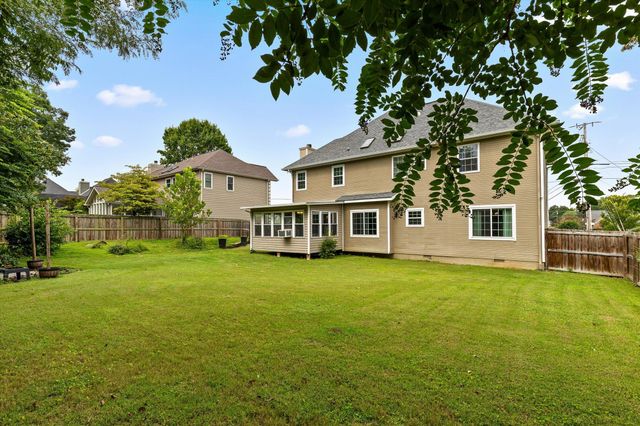 2328 Laurelton Creek Lane, Chattanooga, TN 37421