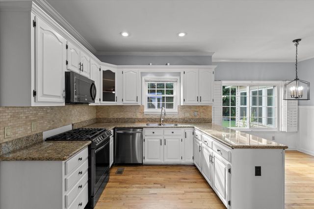 2328 Laurelton Creek Lane, Chattanooga, TN 37421