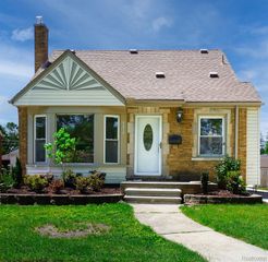8076 Winona Avenue, Allen Park, MI 48101