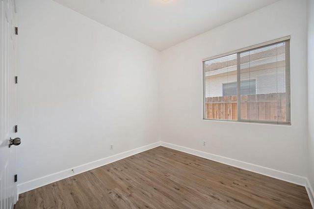 5751 Spenlow Way, Sacramento, CA 95835