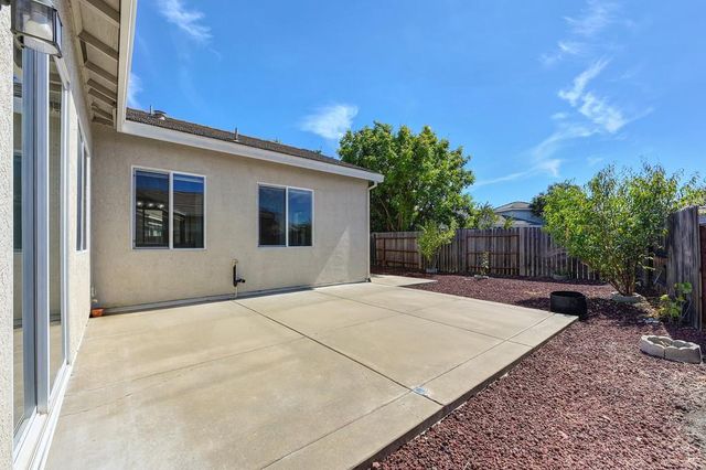 5751 Spenlow Way, Sacramento, CA 95835