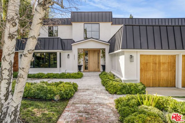 18321 Lake Encino Drive, Encino, CA 91316