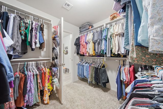 6804 S 22nd Place E, Broken Arrow, OK 74011