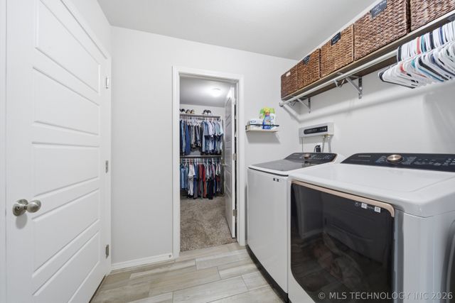6804 S 22nd Place E, Broken Arrow, OK 74011