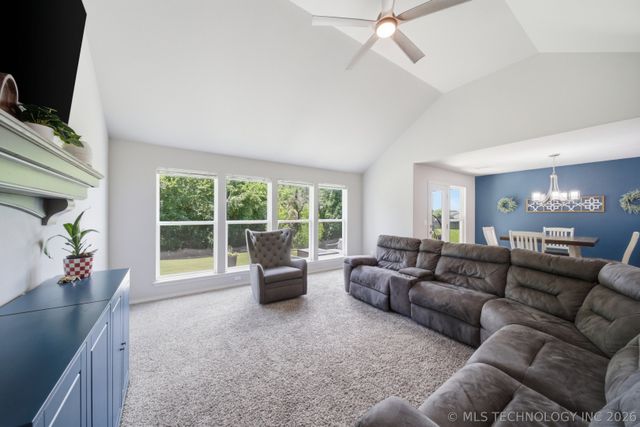 6804 S 22nd Place E, Broken Arrow, OK 74011
