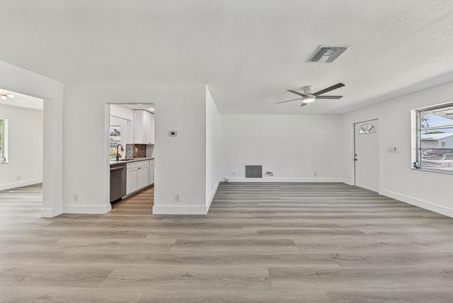 1190 NW 90TH Avenue, Plantation, FL 33322