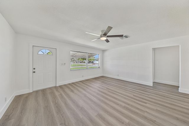 1190 NW 90TH Avenue, Plantation, FL 33322