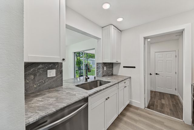 1190 NW 90TH Avenue, Plantation, FL 33322