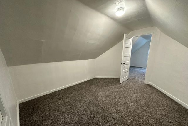 823 Geneva Avenue SE, Grand Rapids, MI 49507