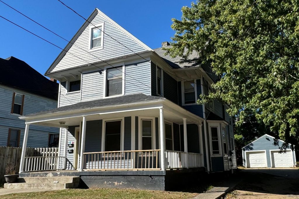 823 Geneva Avenue SE, Grand Rapids, MI 49507