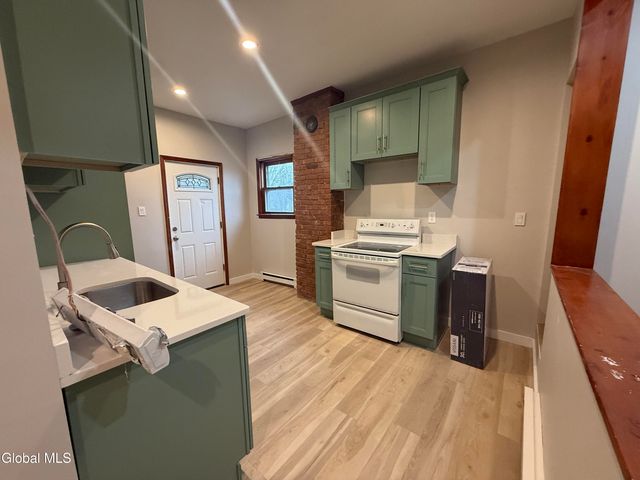 38 State Street C, Saratoga Springs, NY 12866