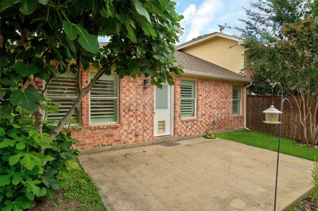10323 Summit Run Drive, Frisco, TX 75035