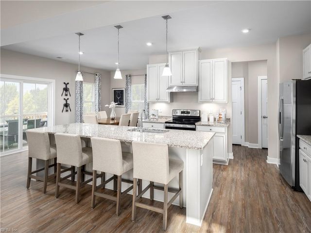 325 Early Station TRL, Carrollton, VA 23314