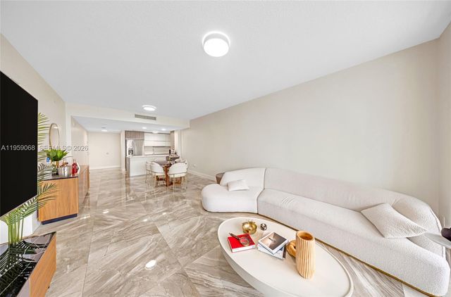 600 NE 27th St 1004, Miami, FL 33137