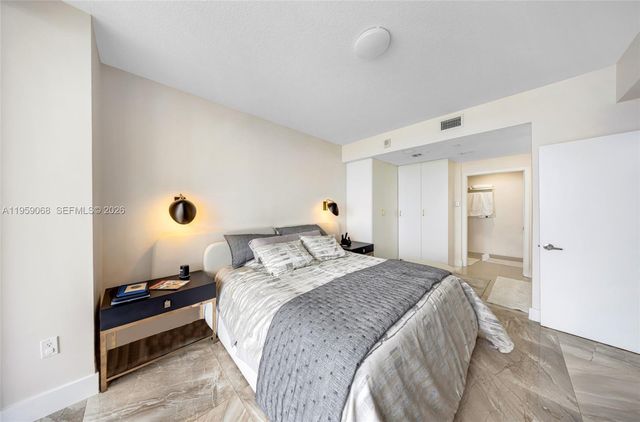 600 NE 27th St 1004, Miami, FL 33137