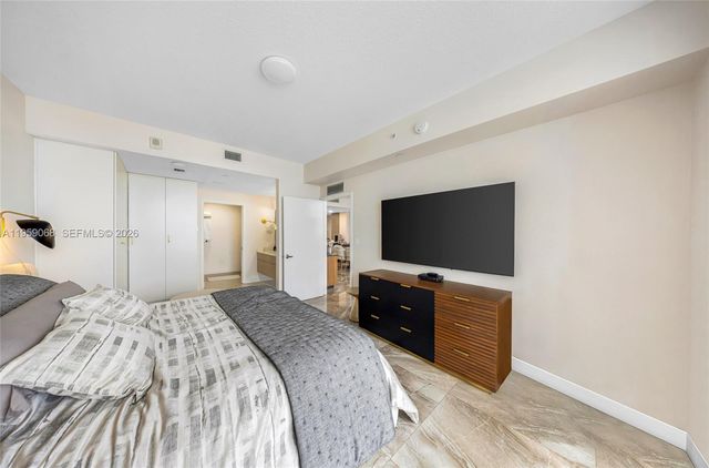 600 NE 27th St 1004, Miami, FL 33137