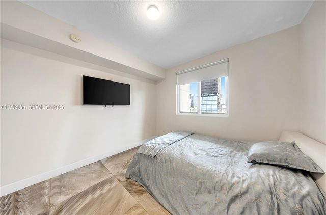 600 NE 27th St 1004, Miami, FL 33137