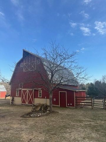 W4527 County Rd F, Springbrook, WI 54875