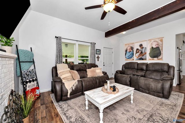 117 Railroad Circle, Falkville, AL 35622