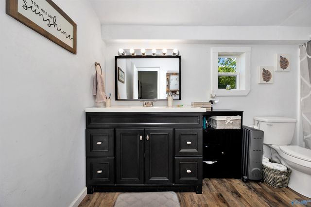 117 Railroad Circle, Falkville, AL 35622