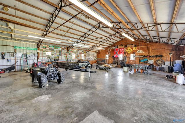 117 Railroad Circle, Falkville, AL 35622