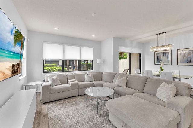 4579 San Fratello Circle, Lake Worth, FL 33467