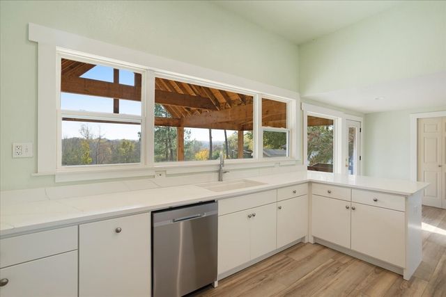 40 Sheryl Lane, Denison, TX 75021