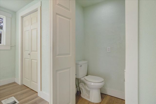 40 Sheryl Lane, Denison, TX 75021