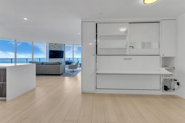 488 NE 18th St 2315, Miami, FL 33132