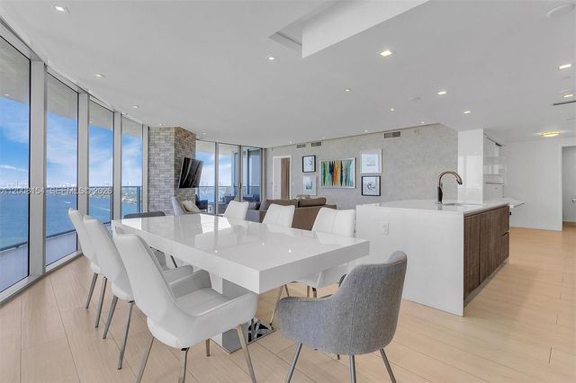 488 NE 18th St 2315, Miami, FL 33132