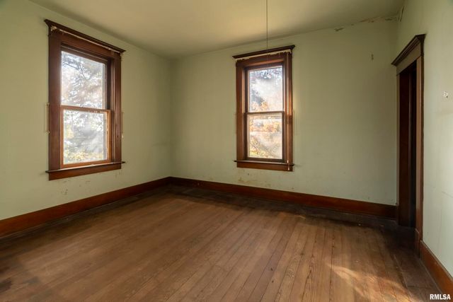 1250 E PARK Street, Carbondale, IL 62901