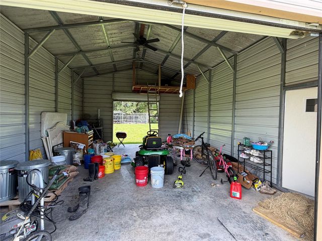 110 Mustang Drive, Alvin, TX 77511