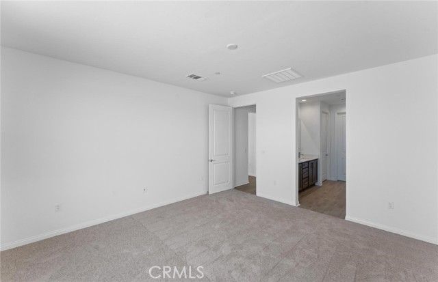 25338 Violane Drive, Menifee, CA 92585