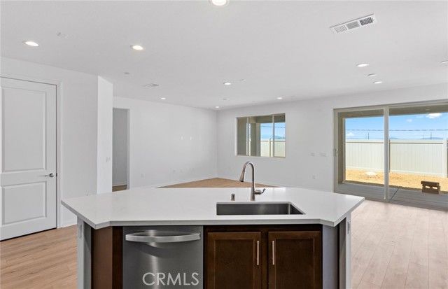 25338 Violane Drive, Menifee, CA 92585