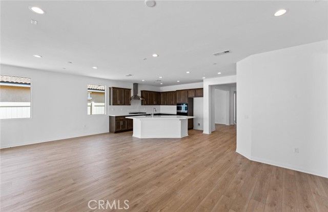 25338 Violane Drive, Menifee, CA 92585