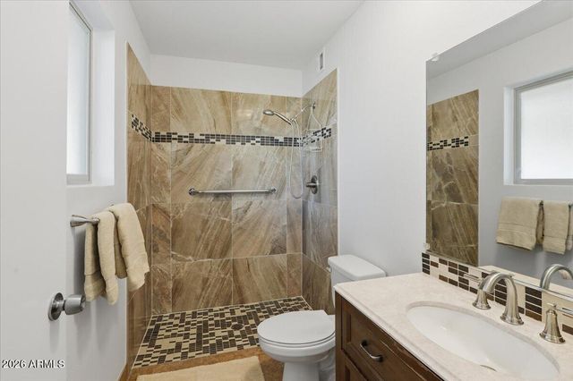 10916 W PEORIA Avenue, Sun City, AZ 85351