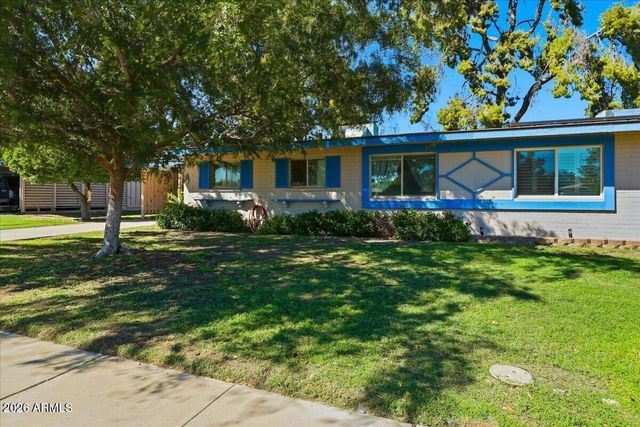 10916 W PEORIA Avenue, Sun City, AZ 85351