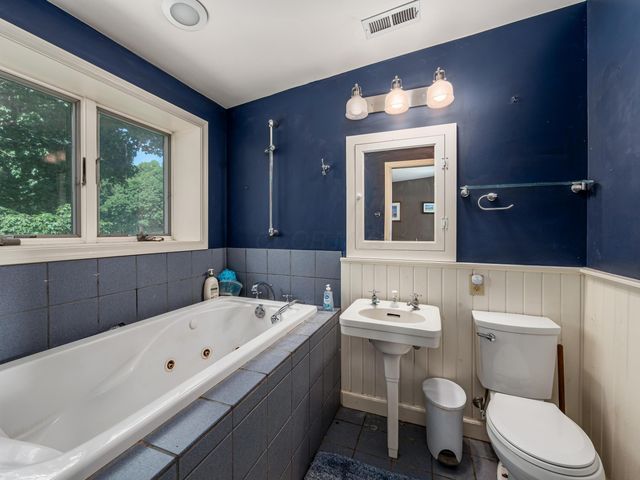 5137 Riverside Drive, Delaware, OH 43015