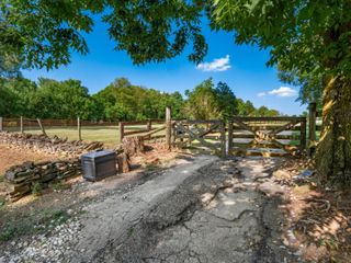 5137 Riverside Drive, Delaware, OH 43015