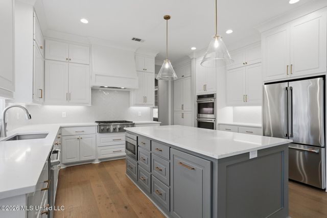 409 W Oak Circle, Madison, MS 39110