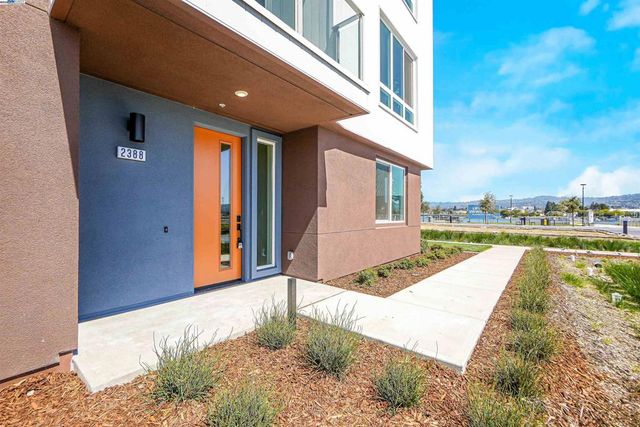 2388 Stanford Street, Alameda, CA 94501