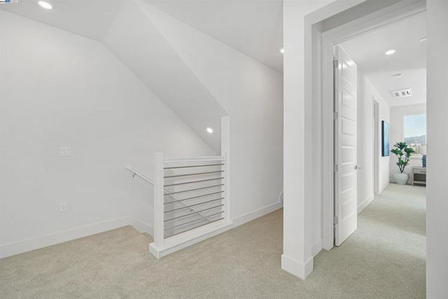 2388 Stanford Street, Alameda, CA 94501