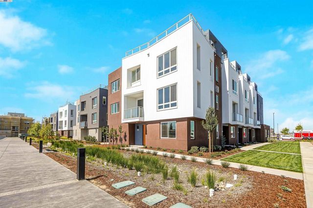 2388 Stanford Street, Alameda, CA 94501