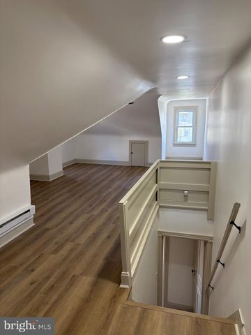 1916 WASHINGTON AVE, Northampton, PA 18067