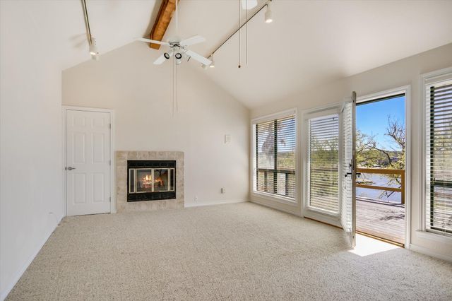 23521 Flat Creek DR, Marble Falls, TX 78654