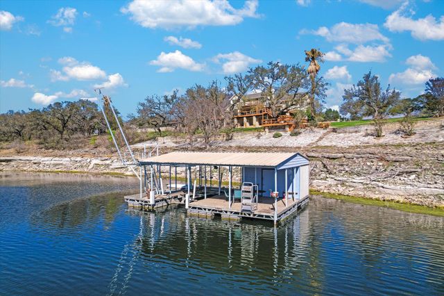 23521 Flat Creek DR, Marble Falls, TX 78654