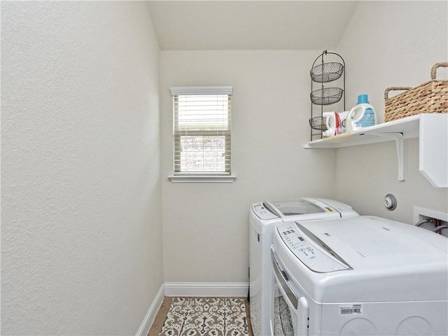 2413 Grand Lake PKWY, Leander, TX 78641